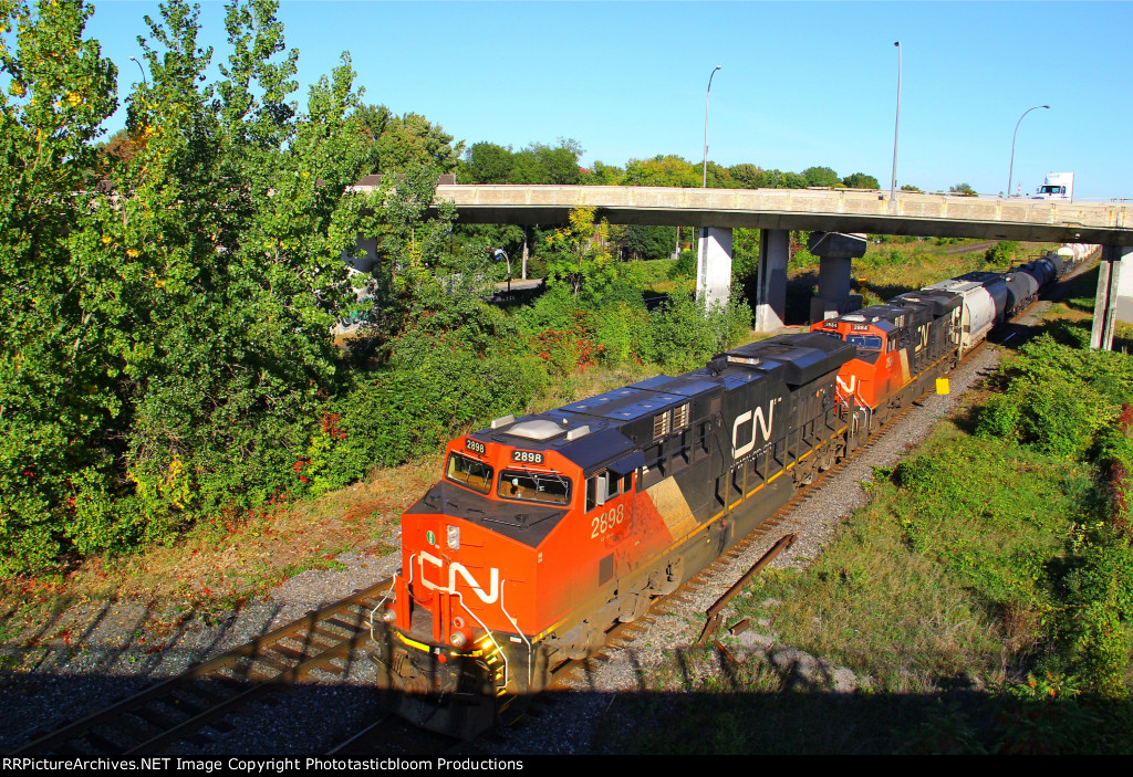 CN 2898